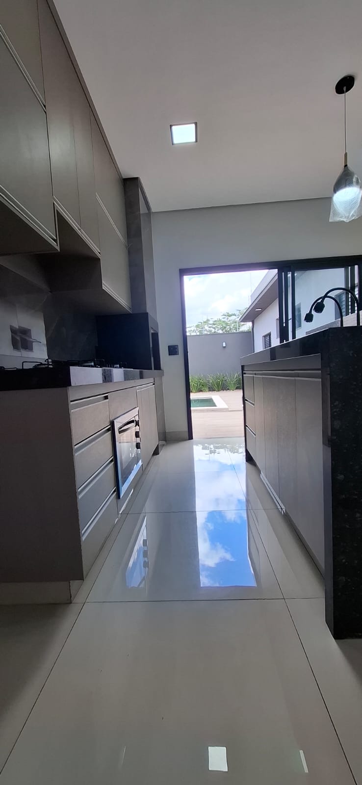 Casa nova Jardim Sul