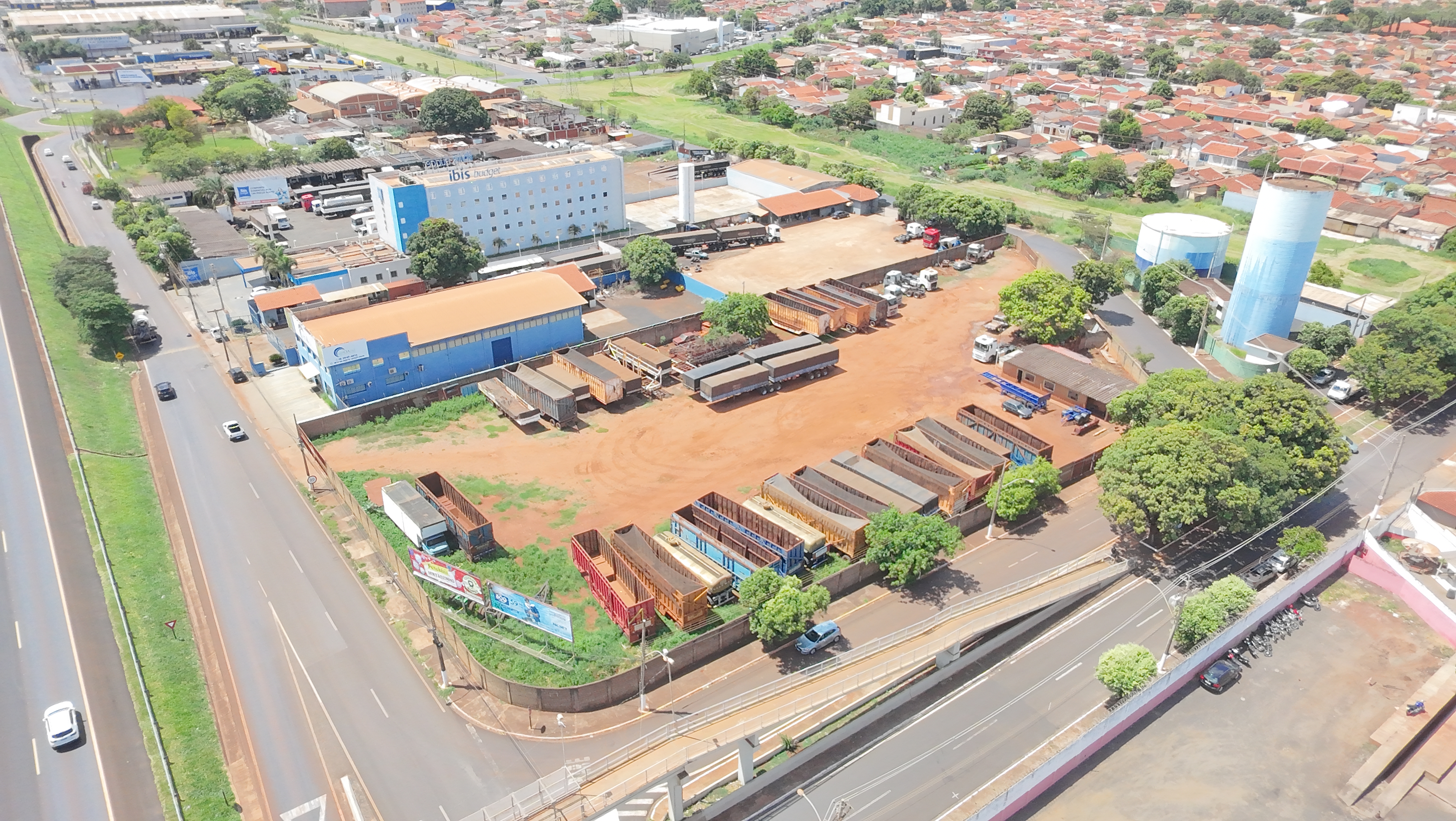 Terreno Esquina Industrial 